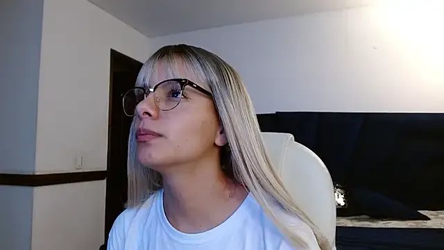 peyton_golden1 — BLOWJOB MORE SALIVA