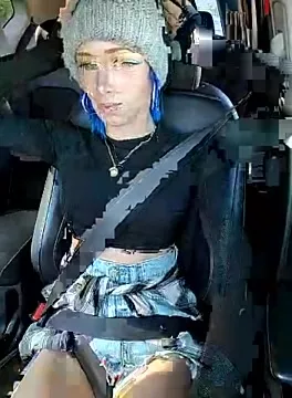 POPPY_XO on StripChat