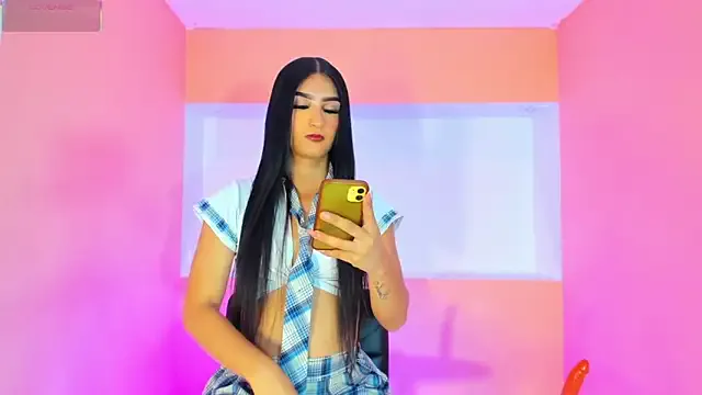 PrettyAngel__ on StripChat