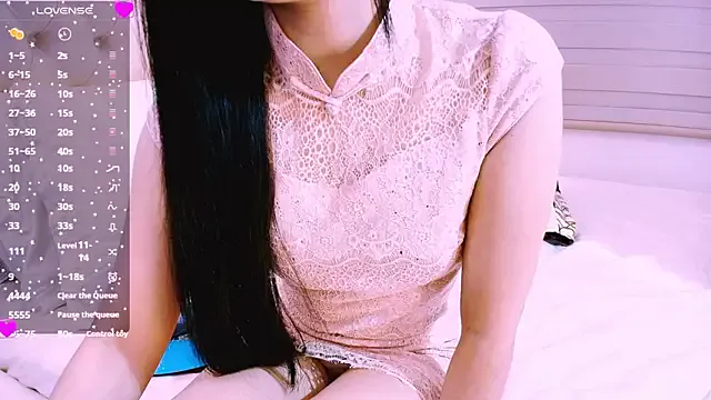 Princess_Mi on StripChat