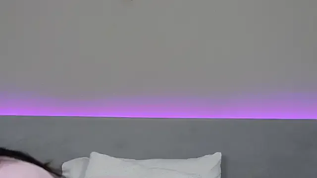 RachaelMils on StripChat