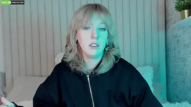 RachelCart on StripChat