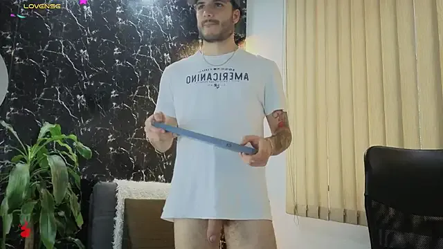 Rafael_Mendezz on StripChat