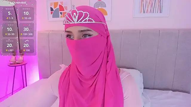 Freechat rawiya on StripChat