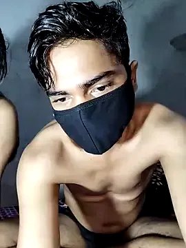 realcouple71 — Freechat on StripChat