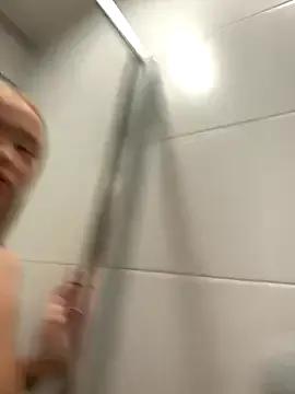 Freechat RollDolls on StripChat