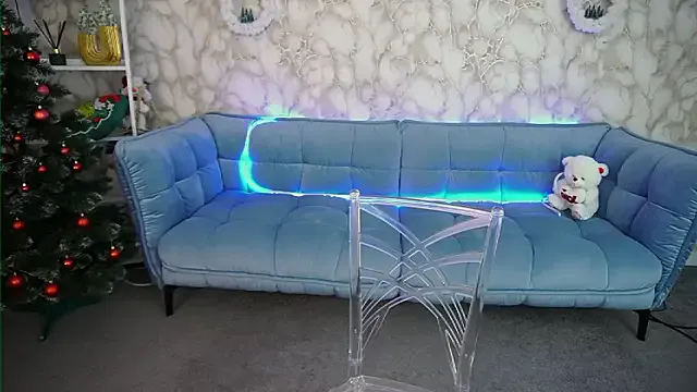 RosieMoons on StripChat