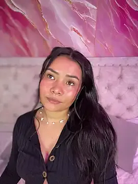 Rousse_blue on StripChat