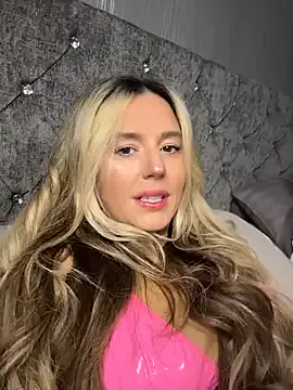 sammie-99 on StripChat