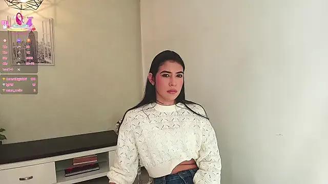 Freechat Sassy--Girl on StripChat