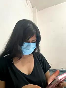 Freechat sassyy_poonam on StripChat