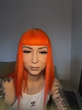 ScarletVixenLive model from sc