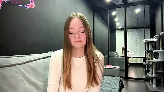 SecretGerl_baby2007 on StripChat