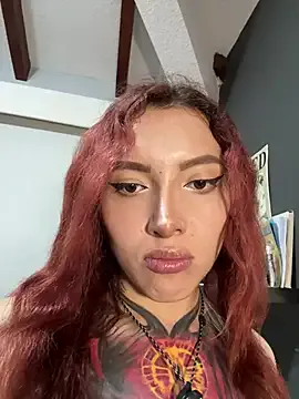 Selena_Rouge1