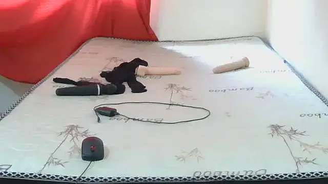 sexy-Noxy on StripChat