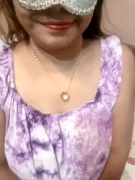 Shaali_Ang on StripChat