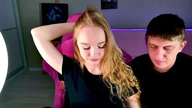 Shawty_Mia — doggy pose