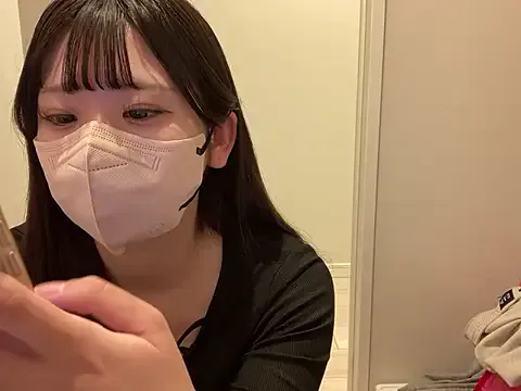 shina_mo_n_ch on StripChat