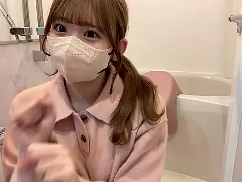 shina_mo_n_ch on StripChat