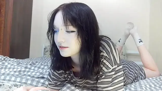 Shine_Luna on StripChat