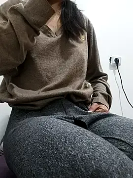 Shomokh on StripChat