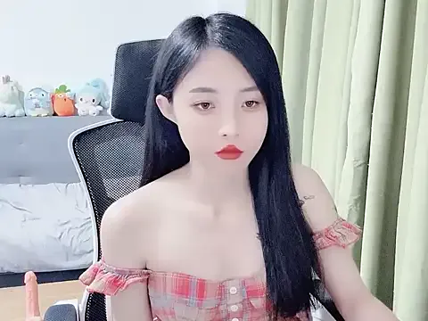 ShynBarbie94 on StripChat