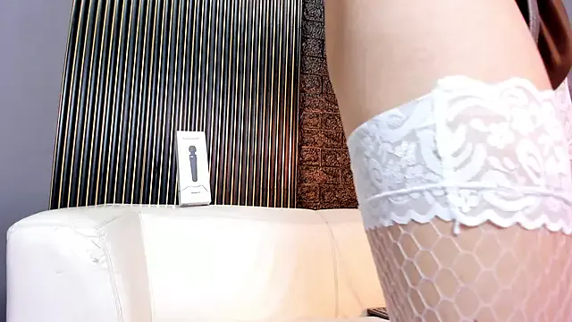 Siena_morales — BOUNCE BALLS + CONTROL LUSH 3 MIN