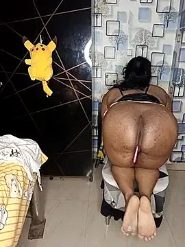 Freechat Smile-quien on StripChat