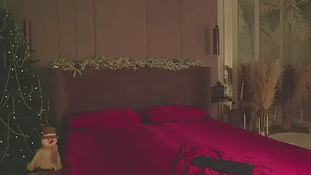 Smiley_Mia on StripChat