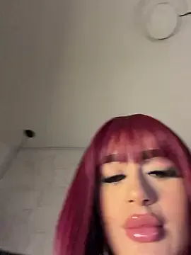 SOPHICARTERS on StripChat