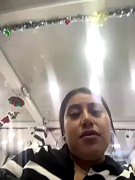 Sophie_Dreamss on StripChat