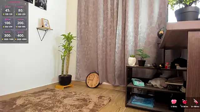 SophieBaker__ on StripChat