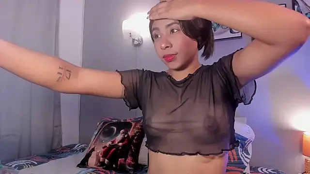 SophieW1 on StripChat