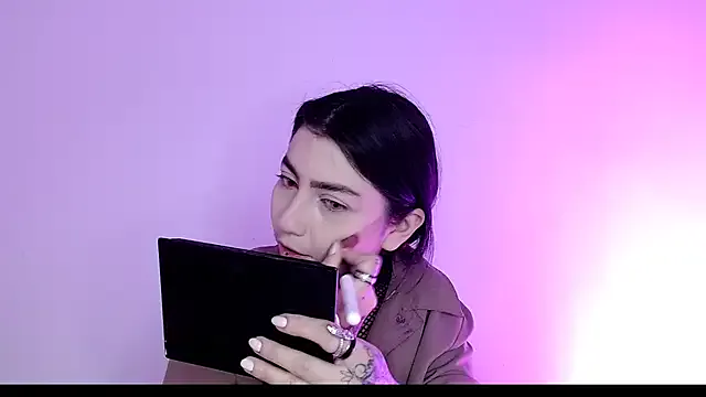 sophy_rock on StripChat