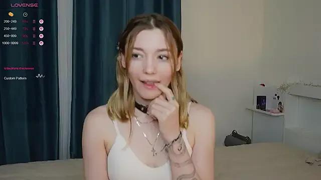 StripChat StarryMary is Private StarryMary — Bye bye my bra <3
