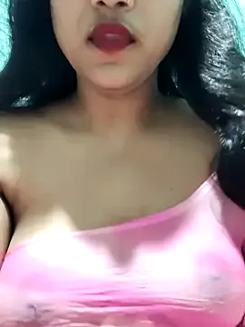 SugarWithSpice on StripChat