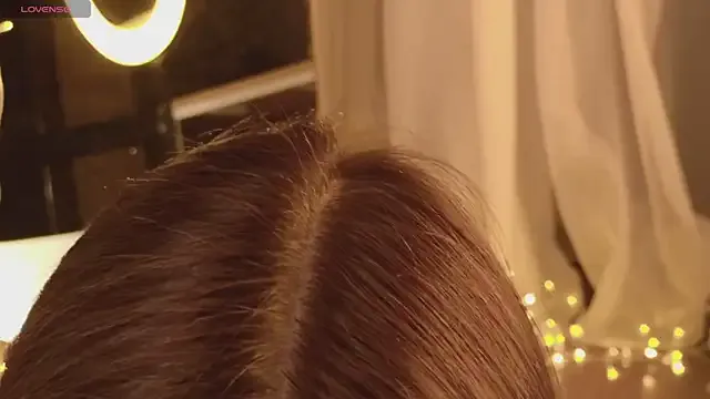 SunnyRisha on StripChat