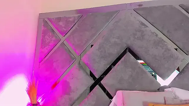 Sweet_Salome1 on StripChat