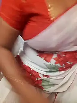 Tamil_Ammani — Boobs show