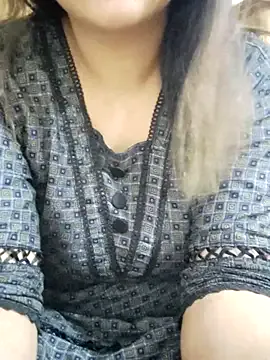 Tanha18 on StripChat