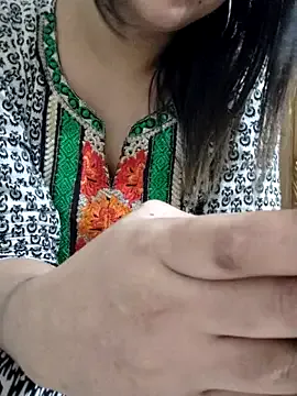 Tanha18 on StripChat