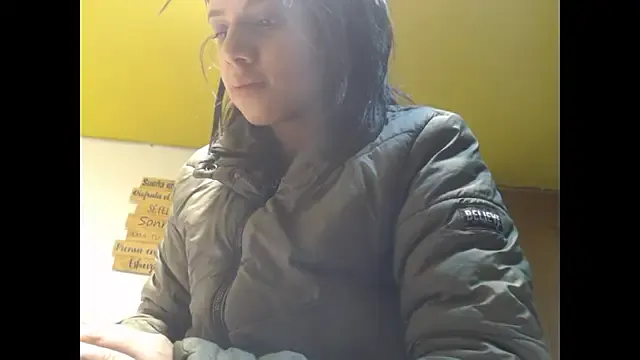 Ternura_X on StripChat