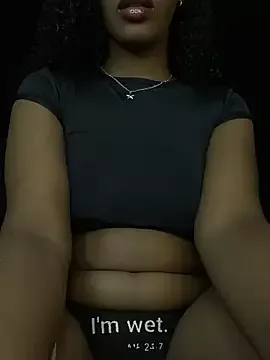 Thick_Lucia on StripChat