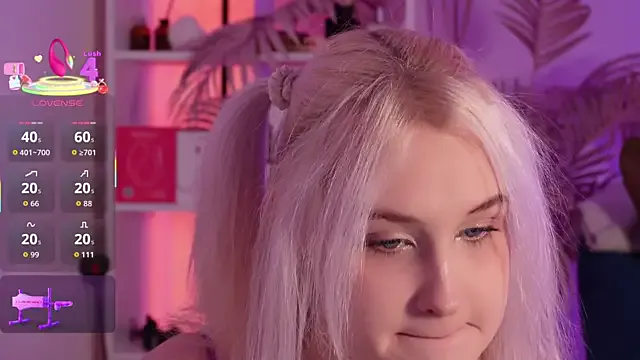 tiffannyjons on StripChat