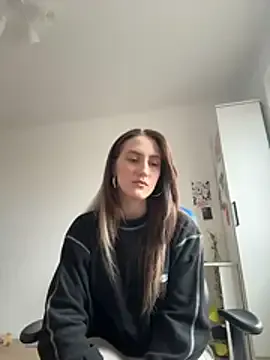 Tiny_Anny