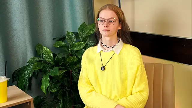 ToyaPletz on StripChat