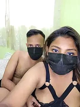 StripChat Trending_Couple is Group Trending_Couple — Last tipper get 3 hot videos