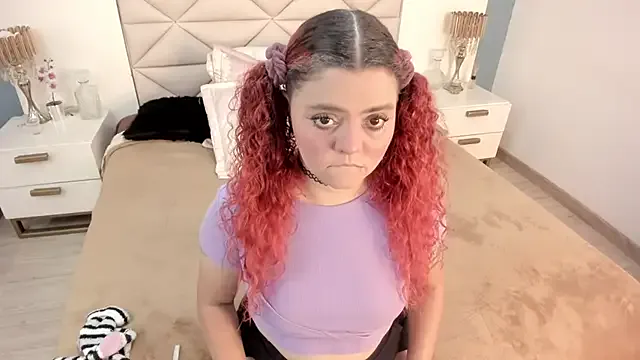 Twwiiggy on StripChat