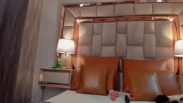 ValentinaBreats on StripChat