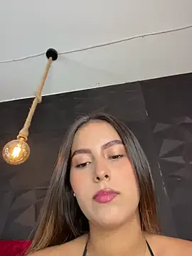 Valeria-escobar on StripChat
